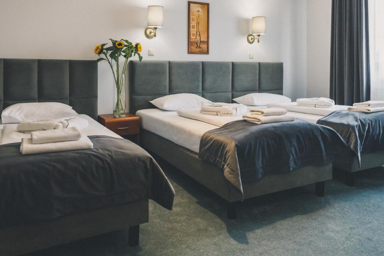 Hotel Czardasz Spa & Wellness Płock Extérieur photo