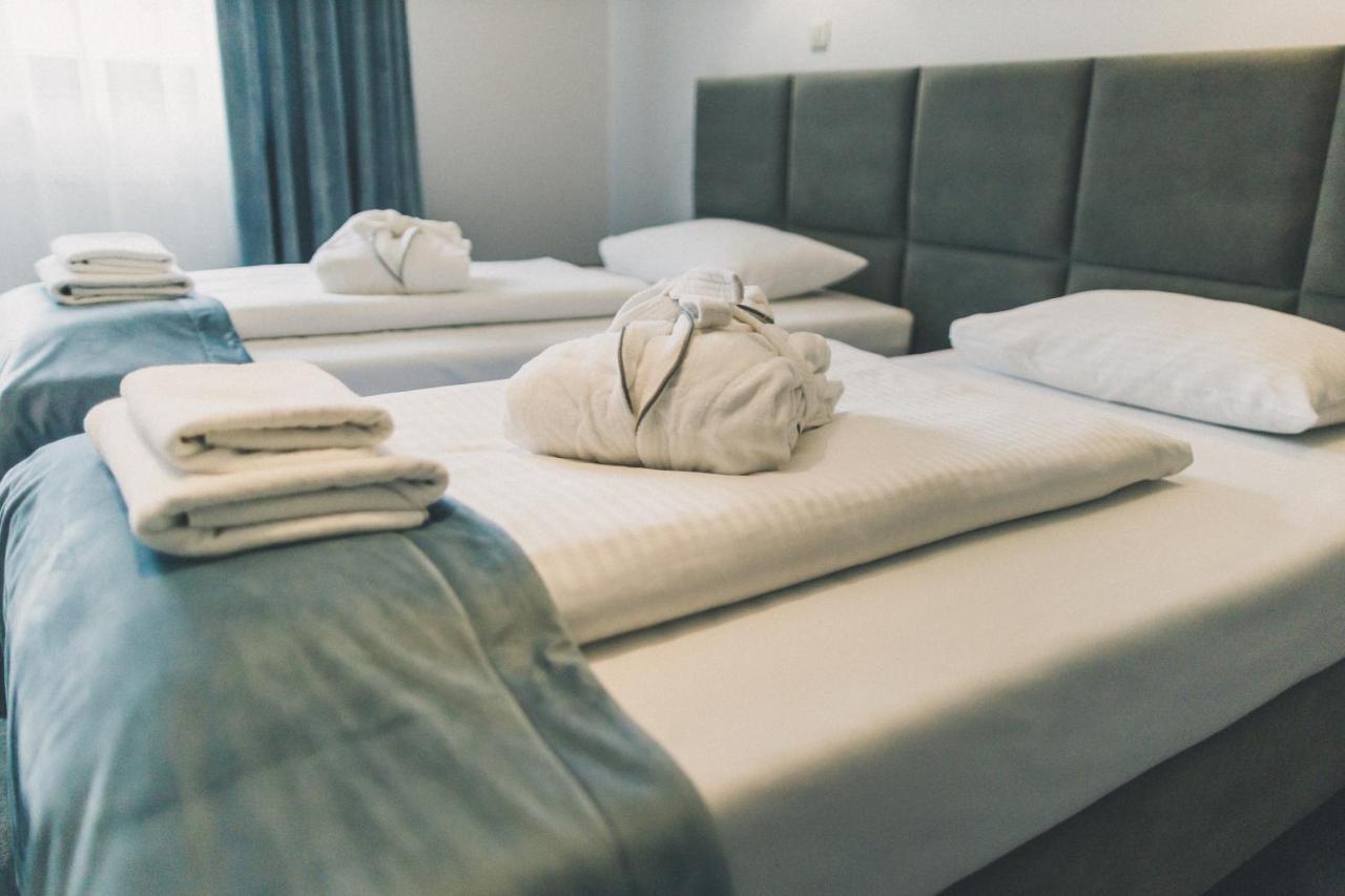 Hotel Czardasz Spa & Wellness Płock Extérieur photo